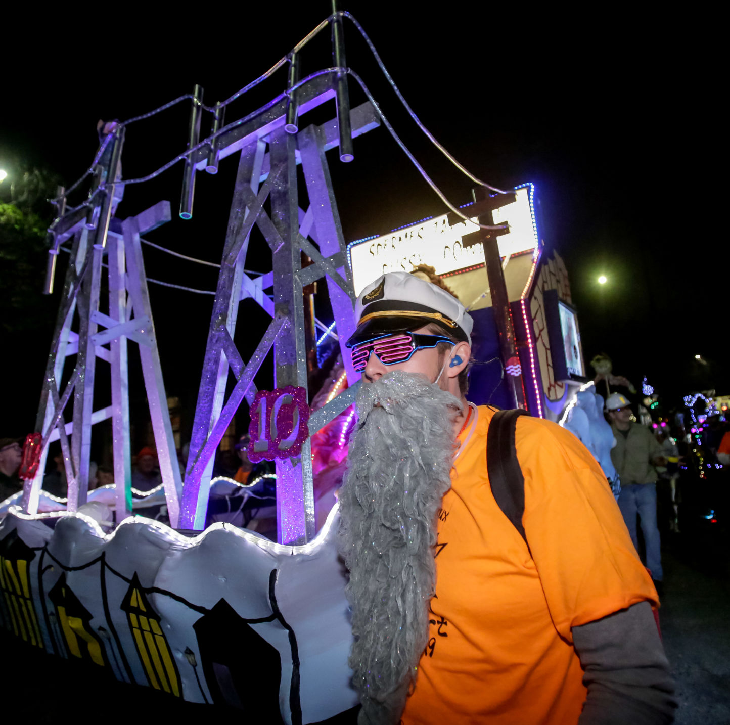 NO.kreweduvieux243.021719.jpg